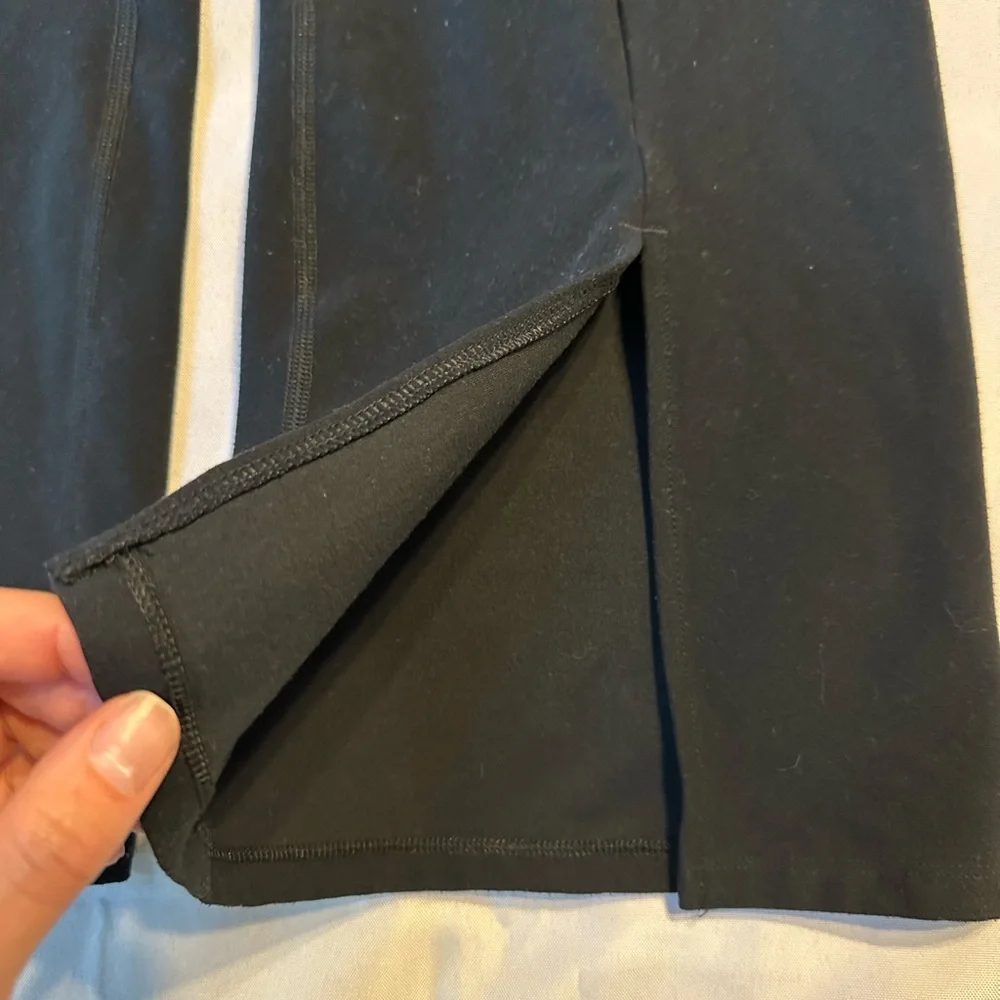 Abercrombie & Fitch Split Hem Yoga Pants - Picture 2 of 7